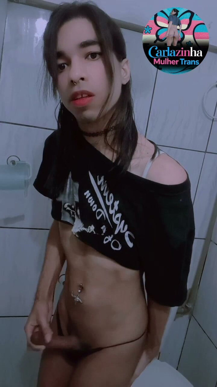 Srta. Carla: She Carla Shemale Woman Slut in Short Shorts and Naughty...