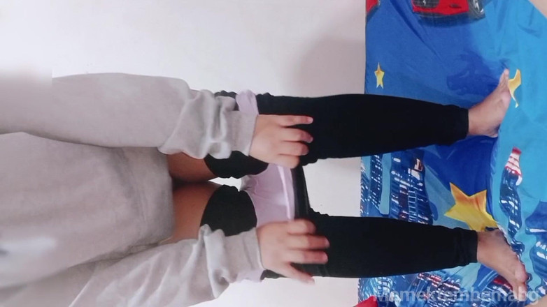 Asian girl videos: hidžáb dívka masturbace při masturbaci