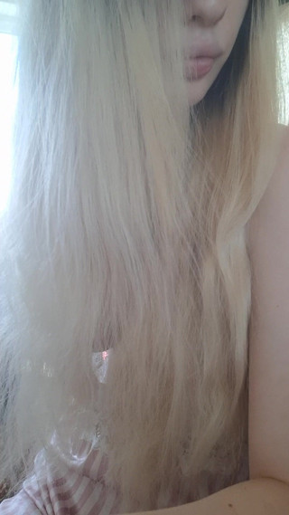 ElzaKom: 恋物癖脸 elza kom