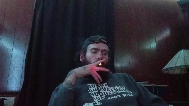 Rob Strokes: Fumare Giocando Ai Videogiochi