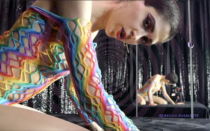 Rebecca Diamante: Vysáčím tě do posledního centu