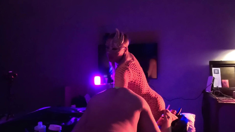 FISTINGQUEEN: Glow Fisting - Punto de vista de Fistdude