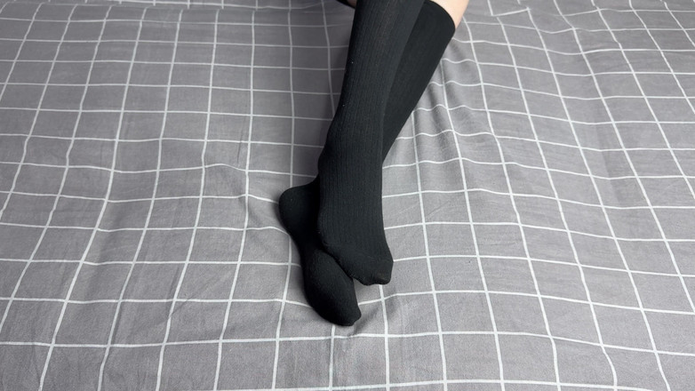 Gloria Gimson: É Só Você E a Amante De Meias Pretas Compridas