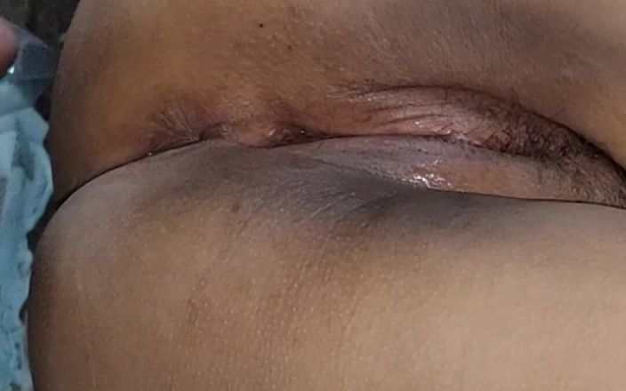 Marys: Xvideos에서 인도 뒤에서 따먹히는 걸 좋아하는 큰 엉덩이의 처녀 이복 누이
