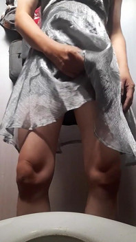 Crossdresser Piss and Cum in Public Toilet