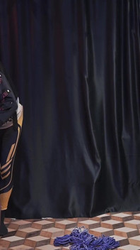 Nicky Bondage Session on the Pole