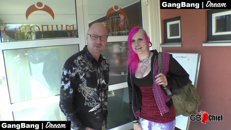 GangBang-Dream: Trashy Punk-slut Gets Fucked Raw and Pissed on at Creampie...