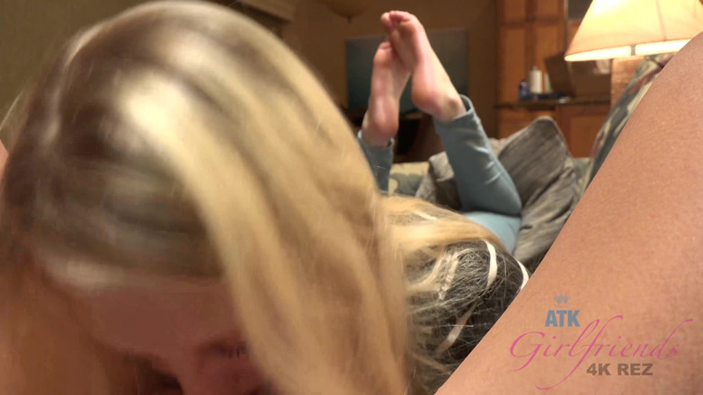ATK Fans (Girlfriends): Virtual férias no Havaí com Lily Rader 2/7