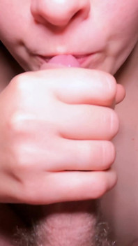 Close-up Sloppy Blowjob!