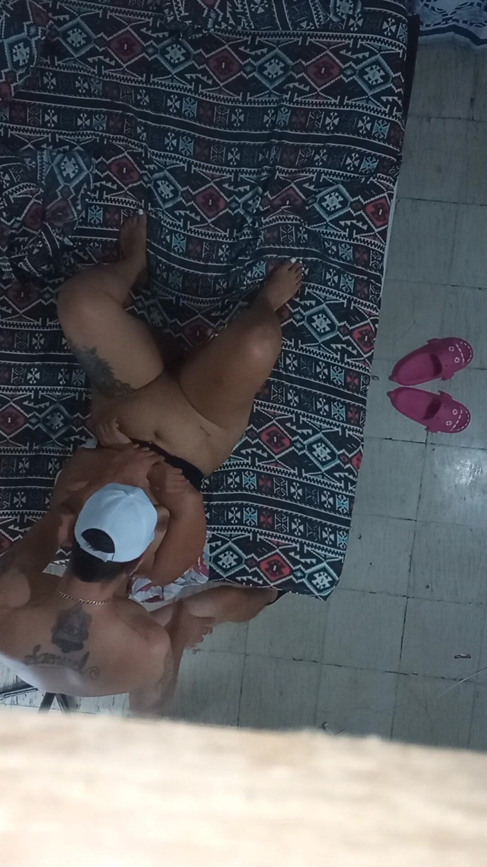 Monozion: Домашняя межрасовая пара трахается так, как я люблю свою жену