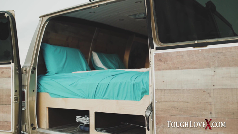 ToughLoveX: Toughlovex - desafío de puta con Veronica Valentine