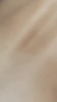 著名模特被中出，素人年轻女人娇小内射