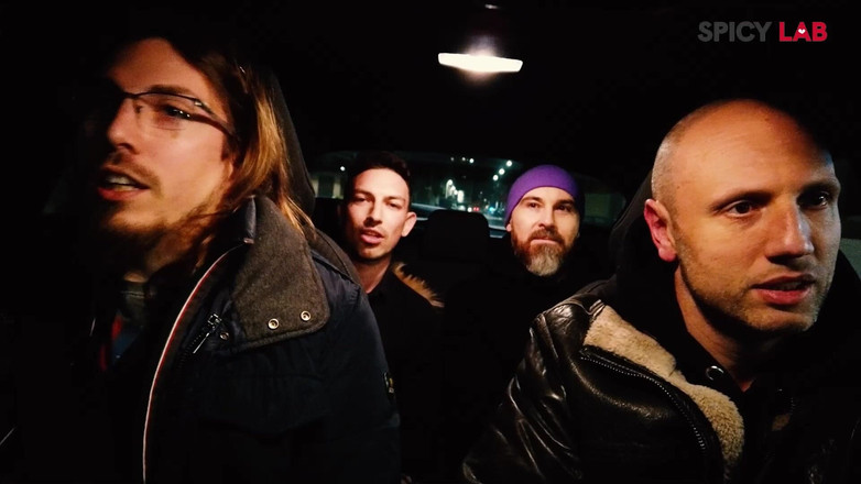 Spicy Lab Production: Šukání Venezuelky v kuchyni s Kesha Ortega a Luca Borromeo