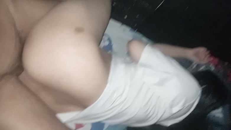 Famly sex: Scopa con un angelo asiatico bianco