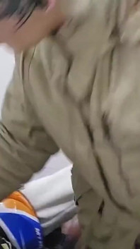 新邻居在大楼里怀孕