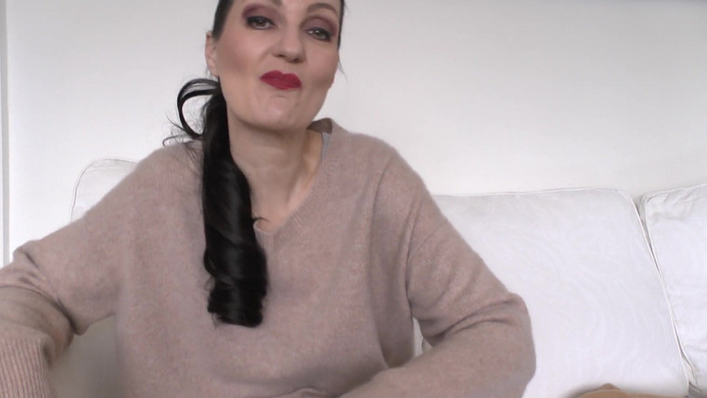 Lady Victoria Valente: Cu 10 zile înainte de nunta ta: Întâlnire tabu - Splash On My Sweater,...