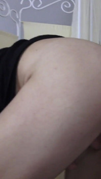 Jilat pantat kekasihku hingga bersih - kamu babi cuckold!