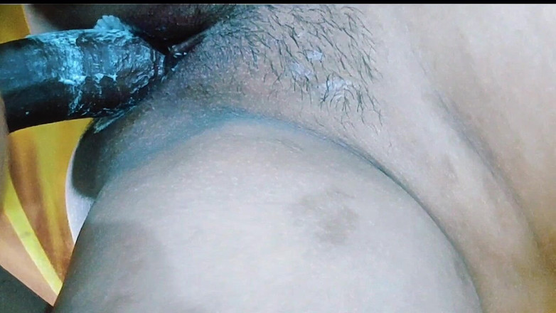 mariya-hot-bd: 私のガールフレンドは、私の人生の最高の彼女の金持ちで私を終えさせますマリヤ-ホットBD