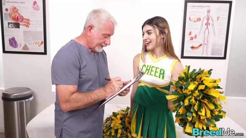 BreedMe: Jay Crew's Potent Load Knocks up Cheerleader Julia