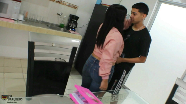 kem: 多么大的鸡巴，我会吞下整个 - 西班牙语色情