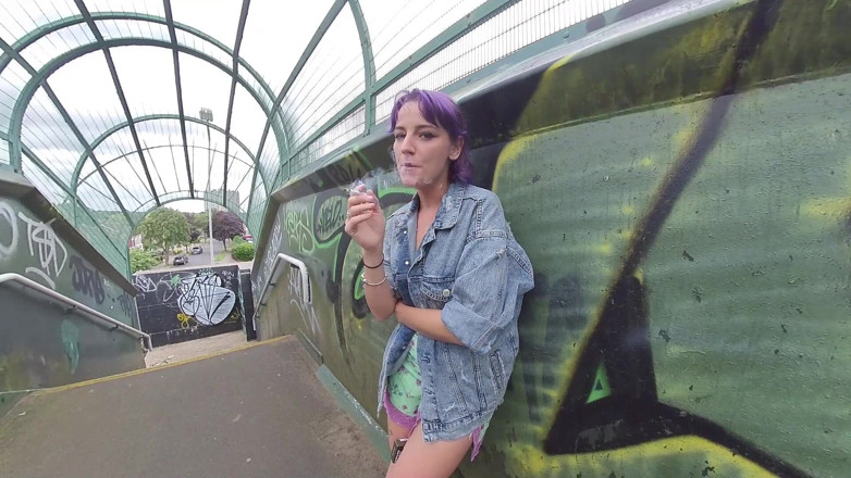 VR smokers HD-2D Videos Only: Annabel Lee - merokok