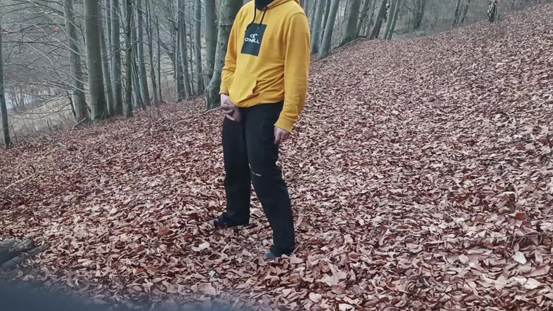 kickerscooter: Skutečná amatérská amatérská venkovní masturbace