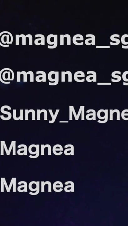Magnea: 후장을 흔들고 보지를 깜박이는 Hange Zoë