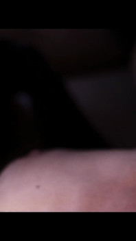 MILF cantik romantik berkongkek dubur sensual dan lesbian