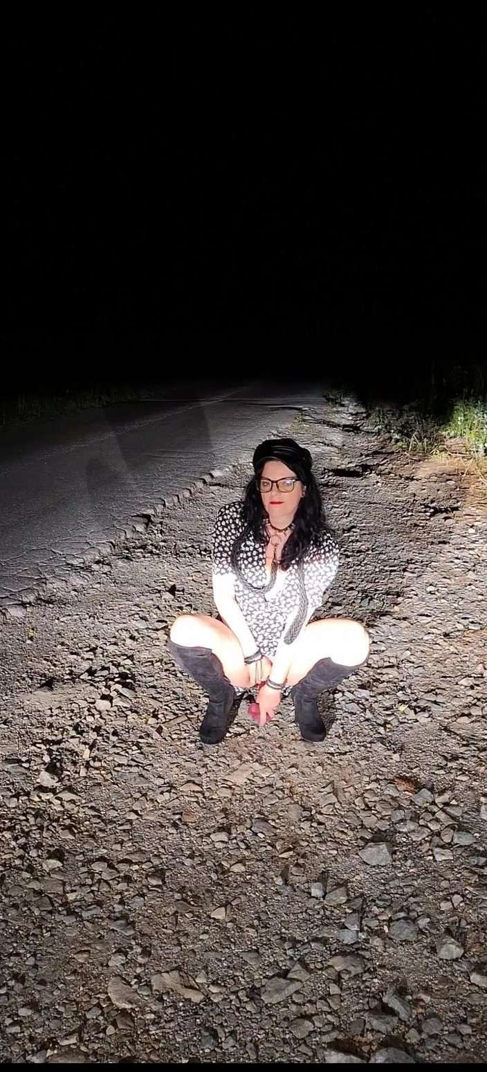 Toilet Mommy: Бабушка Мастурбирует