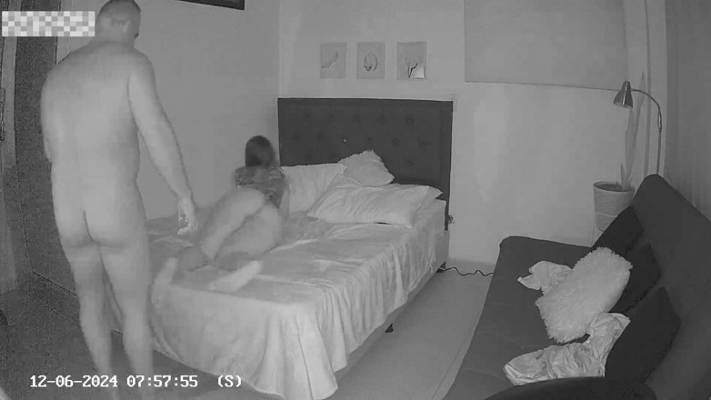 xaviphoto: Security Cam Catches Pornstar Daniela Andrea Fucking with a Profesional...