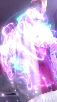 Laratransexualbarcel: 金发碧眼的变性人性爱