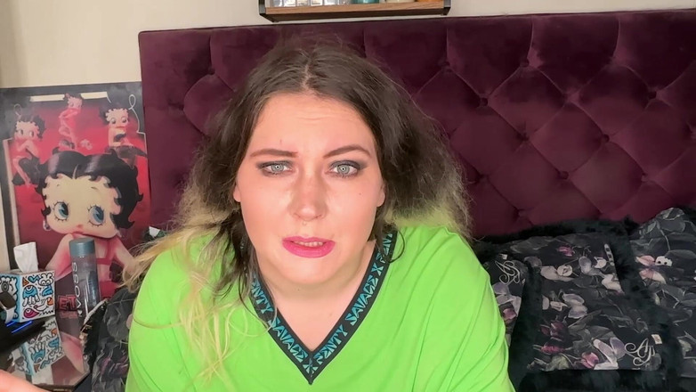 MissFFW: Une BBW fume, cocu, suceuse de bites