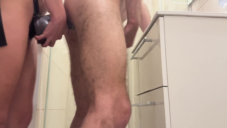 Lovepussyofmygirl: Eine Geschäftsreise, ein Hotel, ich und mein bescheidener Ehemann und...