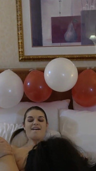 Anastasia rose ballon anal dölleme ile grup seks yapıyor, bölüm 1