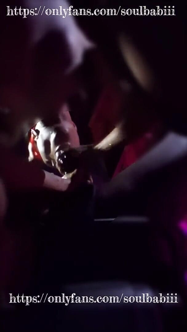 Milking a Big Dick From Below (Soul Babiii) Milking a Big Dick From Below (Soul Babiii)