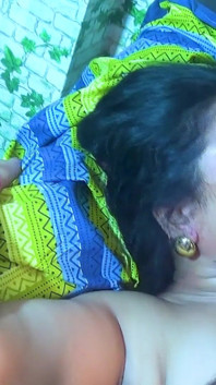 Nri Czarny chłopak i indyjski Desi Bhabhi Neet w domu po raz pierwszy seks z jej białą cipką
