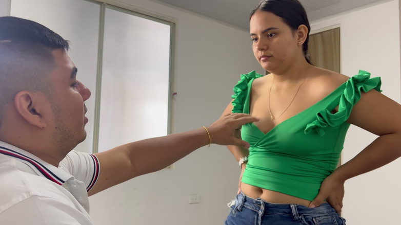 Pronoia Mey: Alleen thuis met mijn stiefbroer, ik heb wat sperma nodig