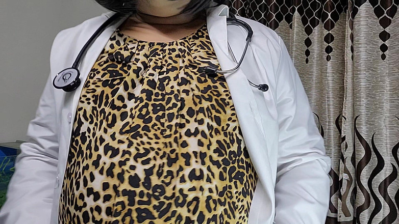 Indiansissychubby: Dr. Lund Khade Fumando E Gozando Em Clenic