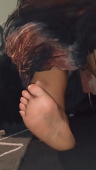 Punto di vista carnoso di jackie taglia 10 piedi con gambe grosse