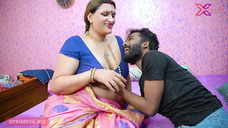 Creative Pervert: Quente bonita indiana fazendo sexo hardcore