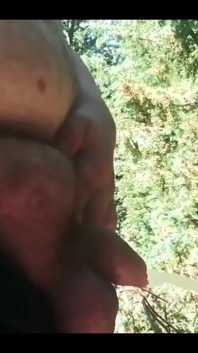 I Do Love Me Pissing in the Warm Weather