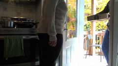 Souzan Halabi: La moglie ninfomane lascia che il ragazzo delle consegne sborra...