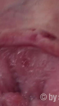 Denise începe cinematograful oral