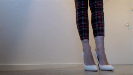 Inkeddutch: Черно-белые ступни Louboutins с сильно выгнутые ступни, инструкция по дрочке