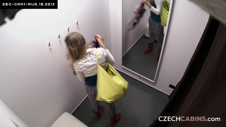 Czech Cabins: Czech Cabins 72: Skinny Blonde Strips - Every Move on Camera