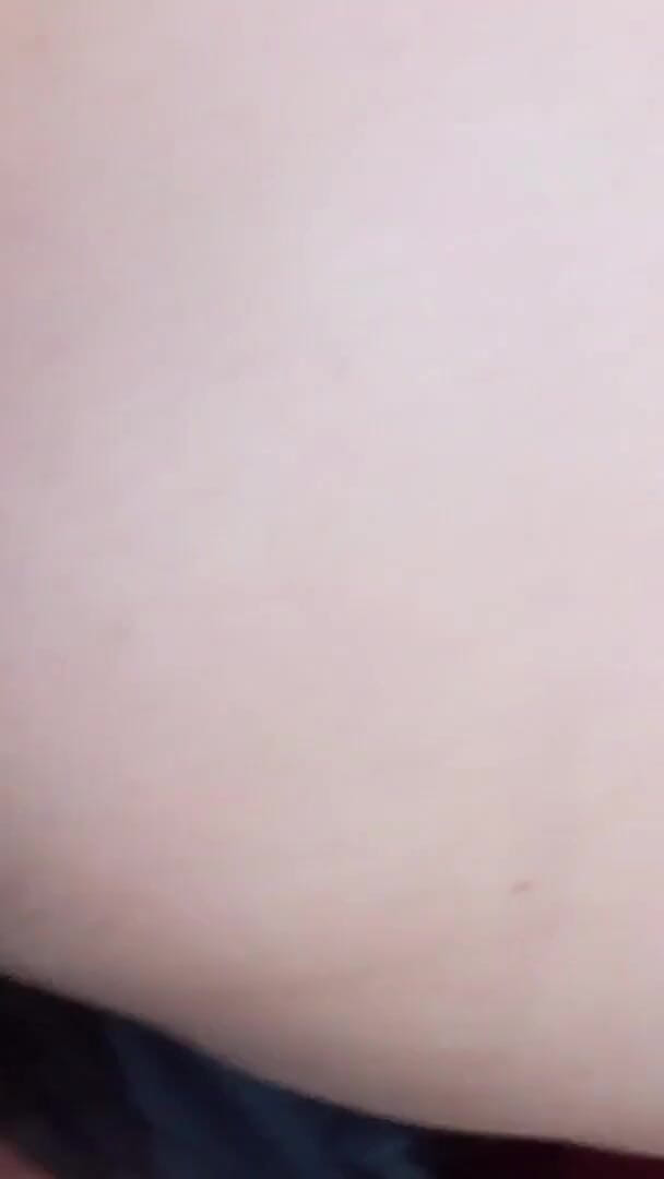 VickyVixen: ハーレーが尻を犯される