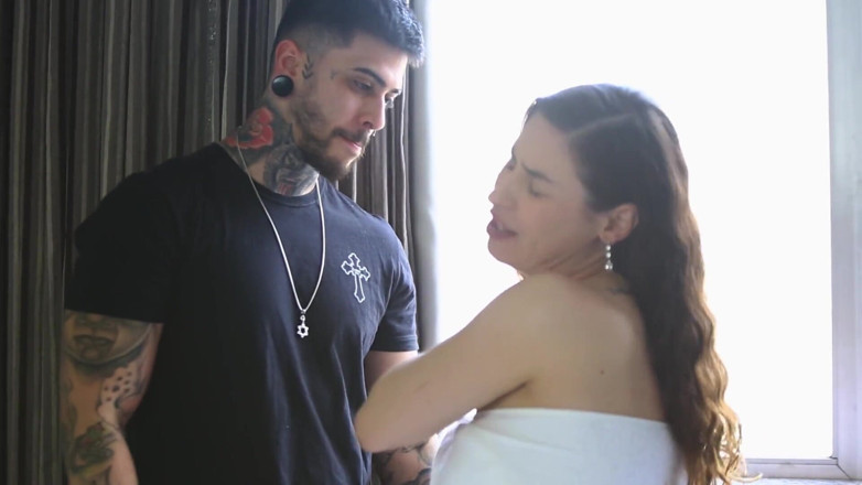Sex Arte: Masáž a svědění Emme White