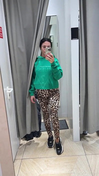 Anprobieren, leggings und hosen, möpse necken, muschi blankziehen