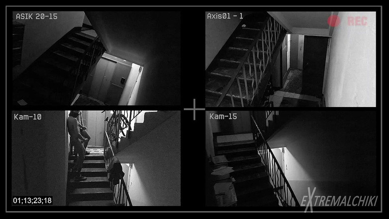 Extremalchiki: छात्रावास आम क्षेत्र ट्विंक सेक्स