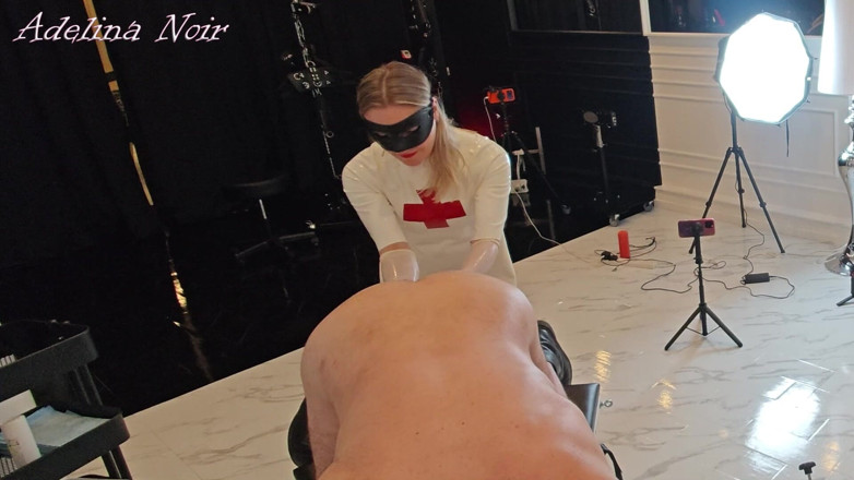 FISTINGQUEEN: Femdom anální fisting -Adelina Noir Fisting Mr.x - Topview